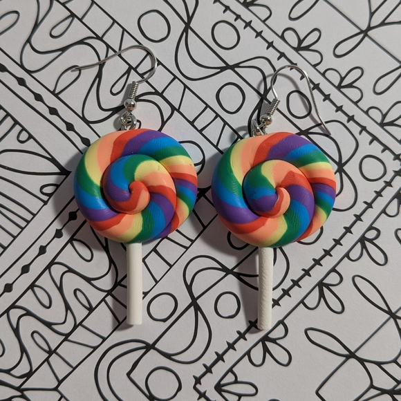 Rainbow lollipop earrings 🍭 - Picture 1 of 2